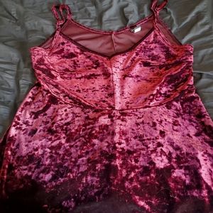 Torrid crushed velvet tank top!